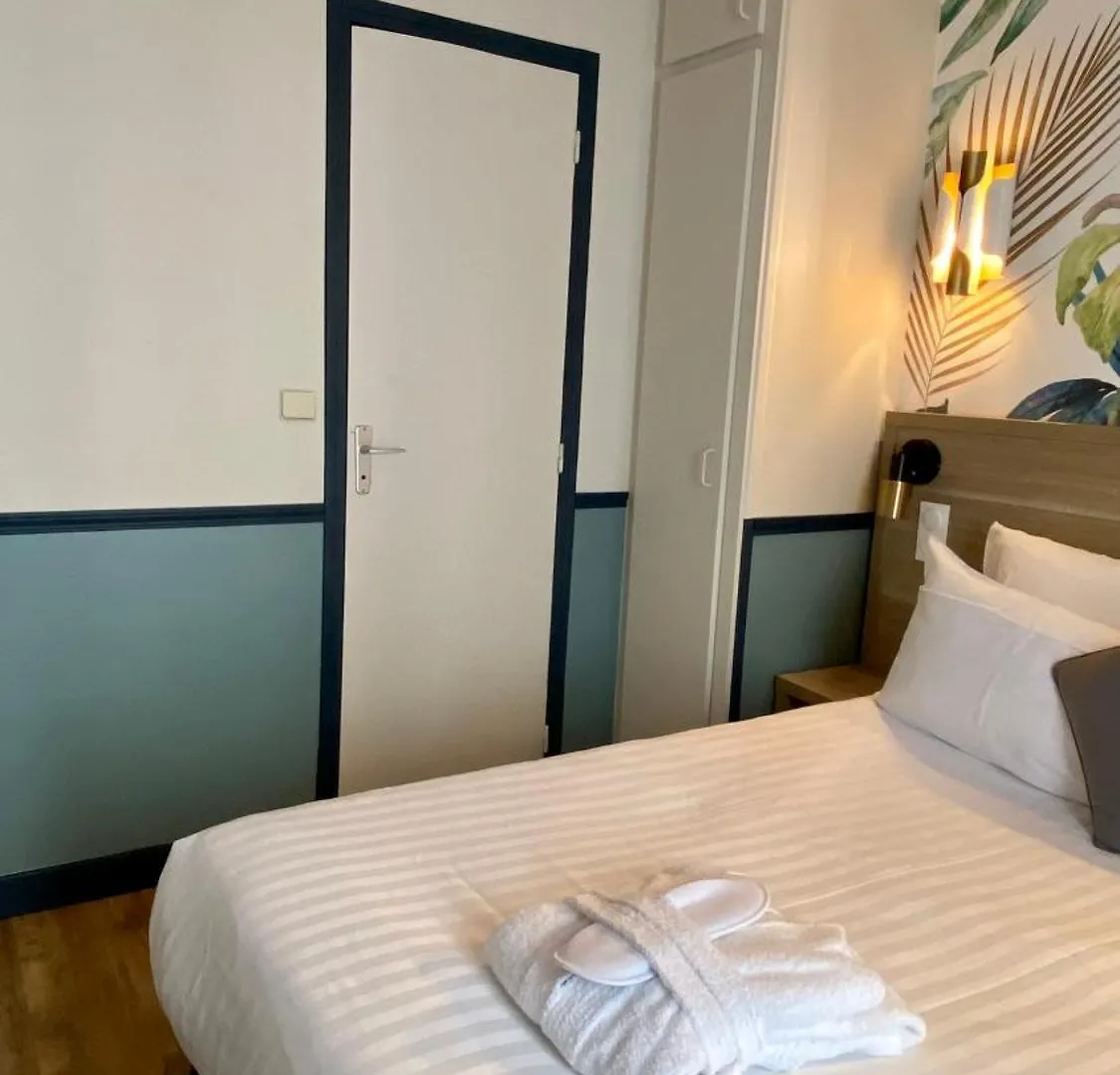 Amadeus Hotel Paris