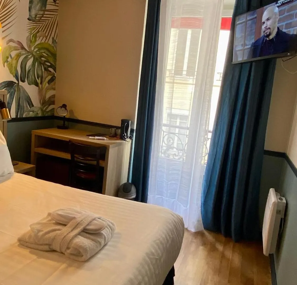 Hotel Amadeus 3*
