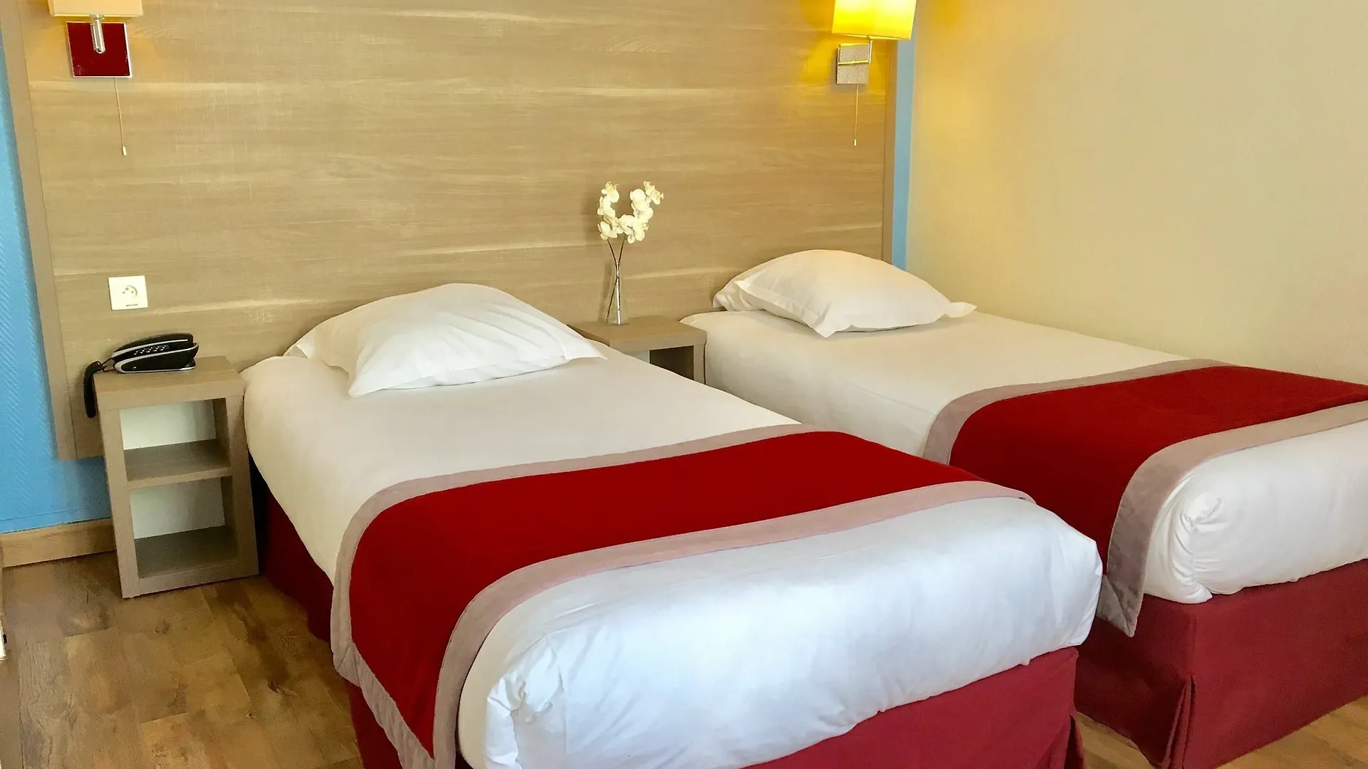Hotel Amadeus 3*